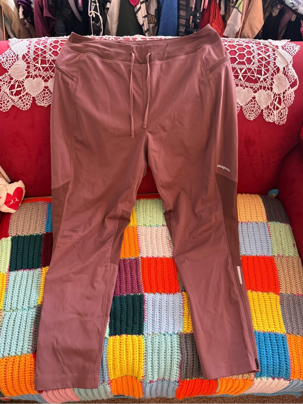 Patagonia Mauve Stretch Jogger Pants with Drawcord
